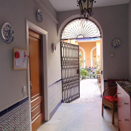 Apartamento Fernando * סביליה